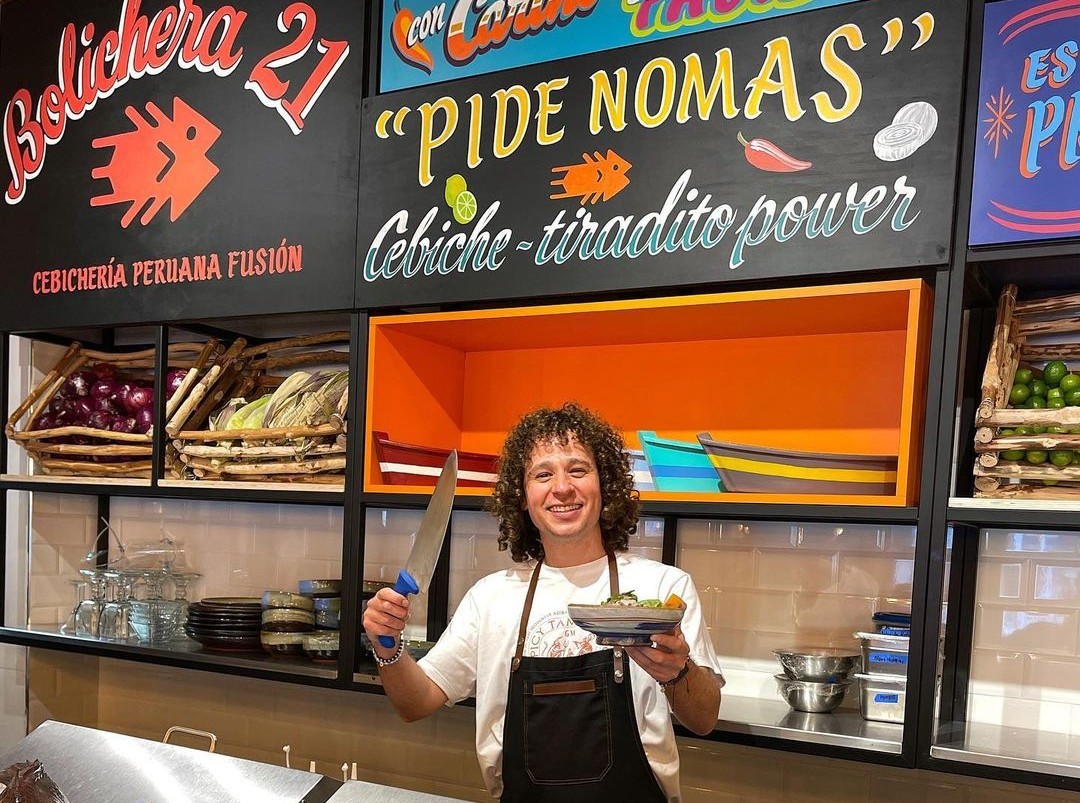 Luisito Comunica Abrir Bolichera 21 Restaurante De Comida Peruana