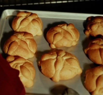 Maké Repostería sorprende en octubre con un nuevo sabor de pan de muerto cada semana